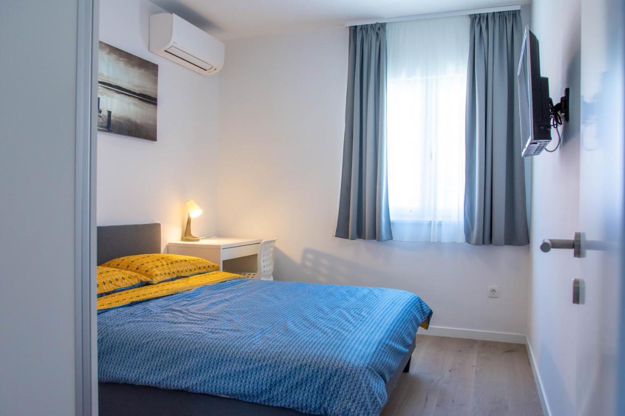 Apartment Ana Kaštela المظهر الخارجي الصورة