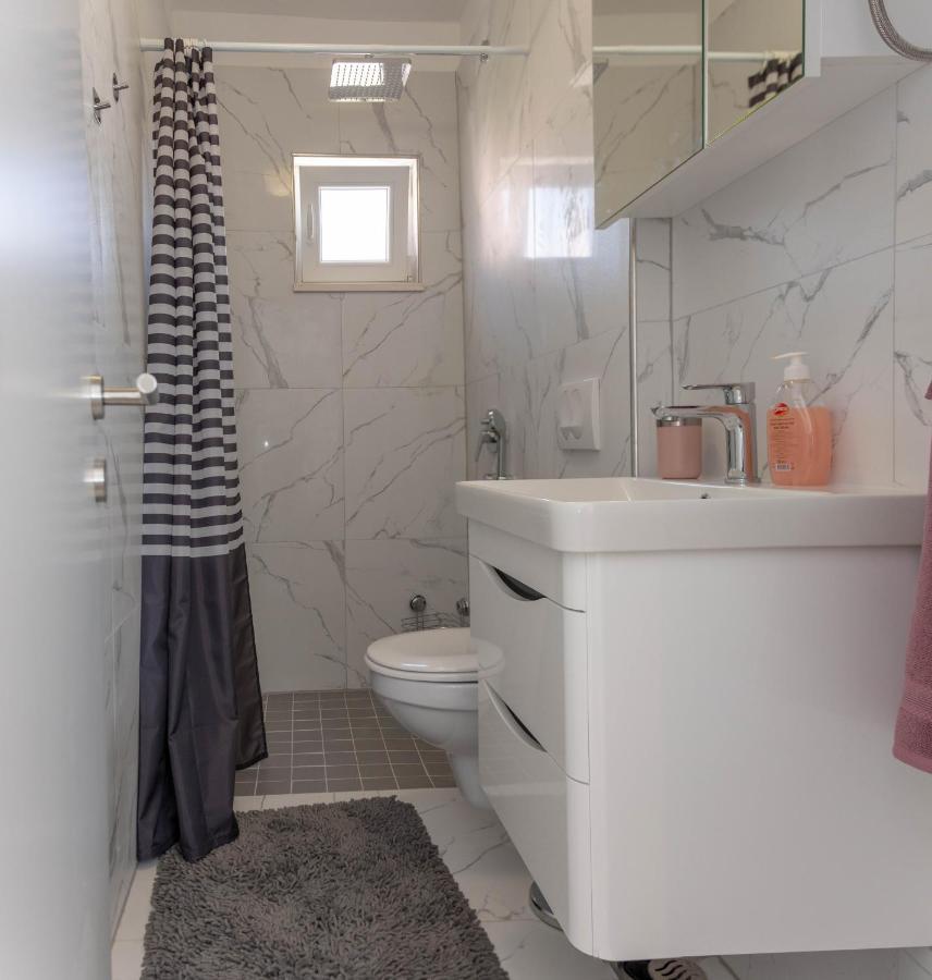 Apartment Ana Kaštela المظهر الخارجي الصورة