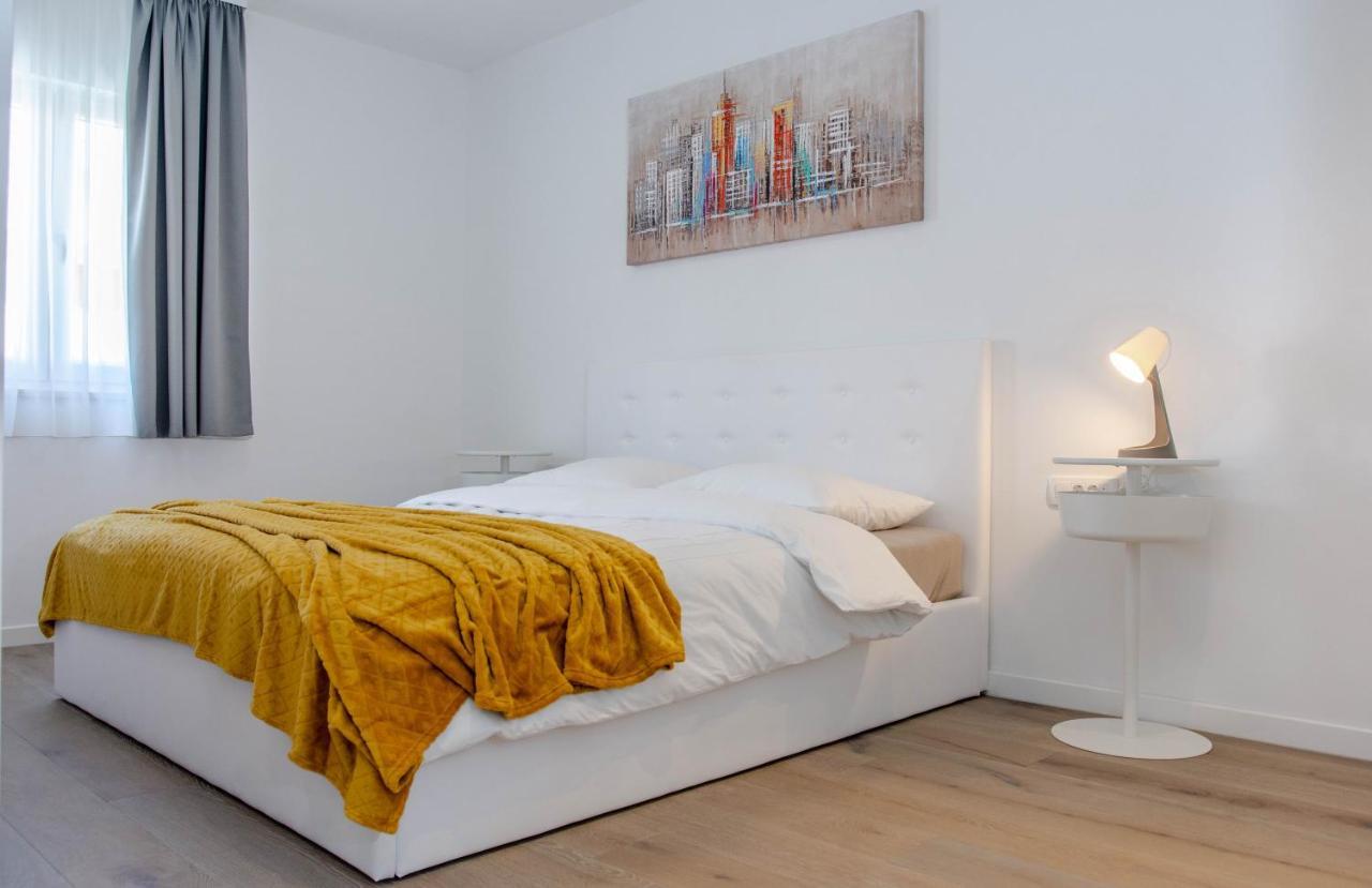 Apartment Ana Kaštela المظهر الخارجي الصورة