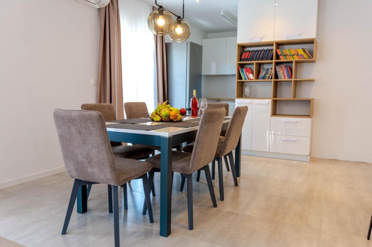 Apartment Ana Kaštela المظهر الخارجي الصورة